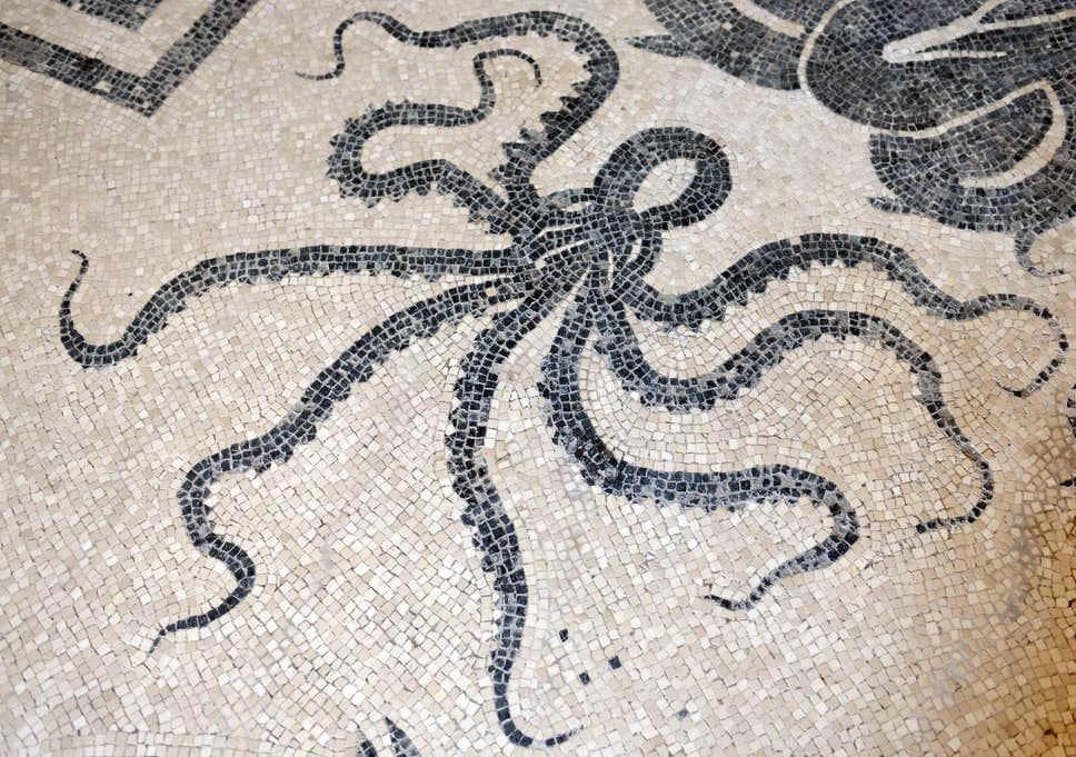 Gạch mosaic trang trí không gian xung quanh - gạch mosiac Hafuco
