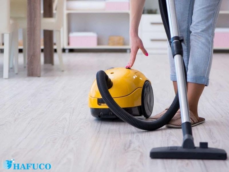 Vệ sinh sàn nhà mới sau khi mới xây dựng