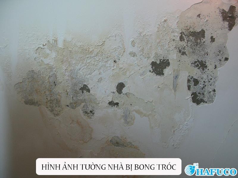 Hình ảnh tường nhà bị bong tróc