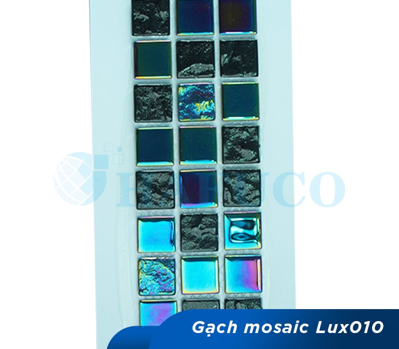 Ứng dụng gạch mosaic LUX010