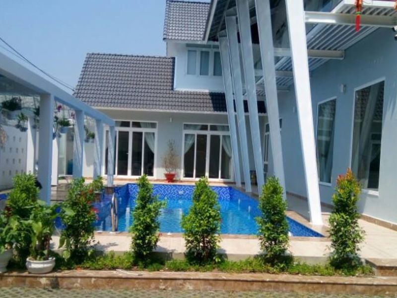 Hafuco bàn giao công trình thi công bể bơi cho anh Khôi tại Tây Ninh