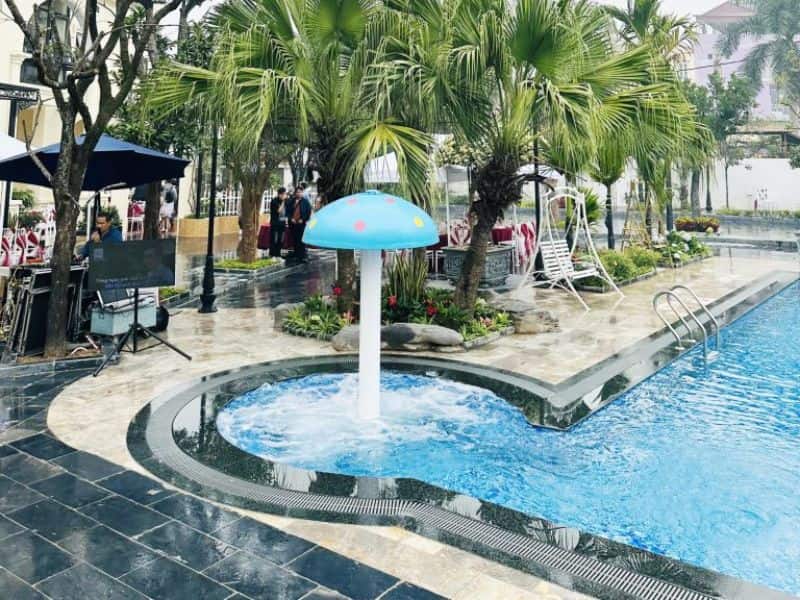 Hafuco bàn giao công trình thi công bể bơi cho cô Yến tại xã Sóc Sơn